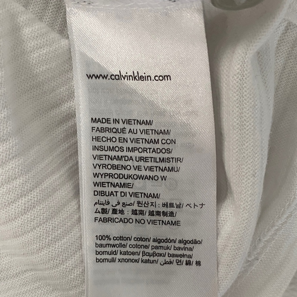 Calvin Klein Two-Tone Gray Polo Shirt - Picture 6 of 6
